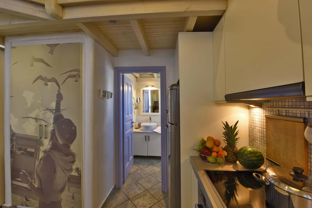 Ivi Mykonean Suites Mimoza Ornos Beach ภายนอก รูปภาพ